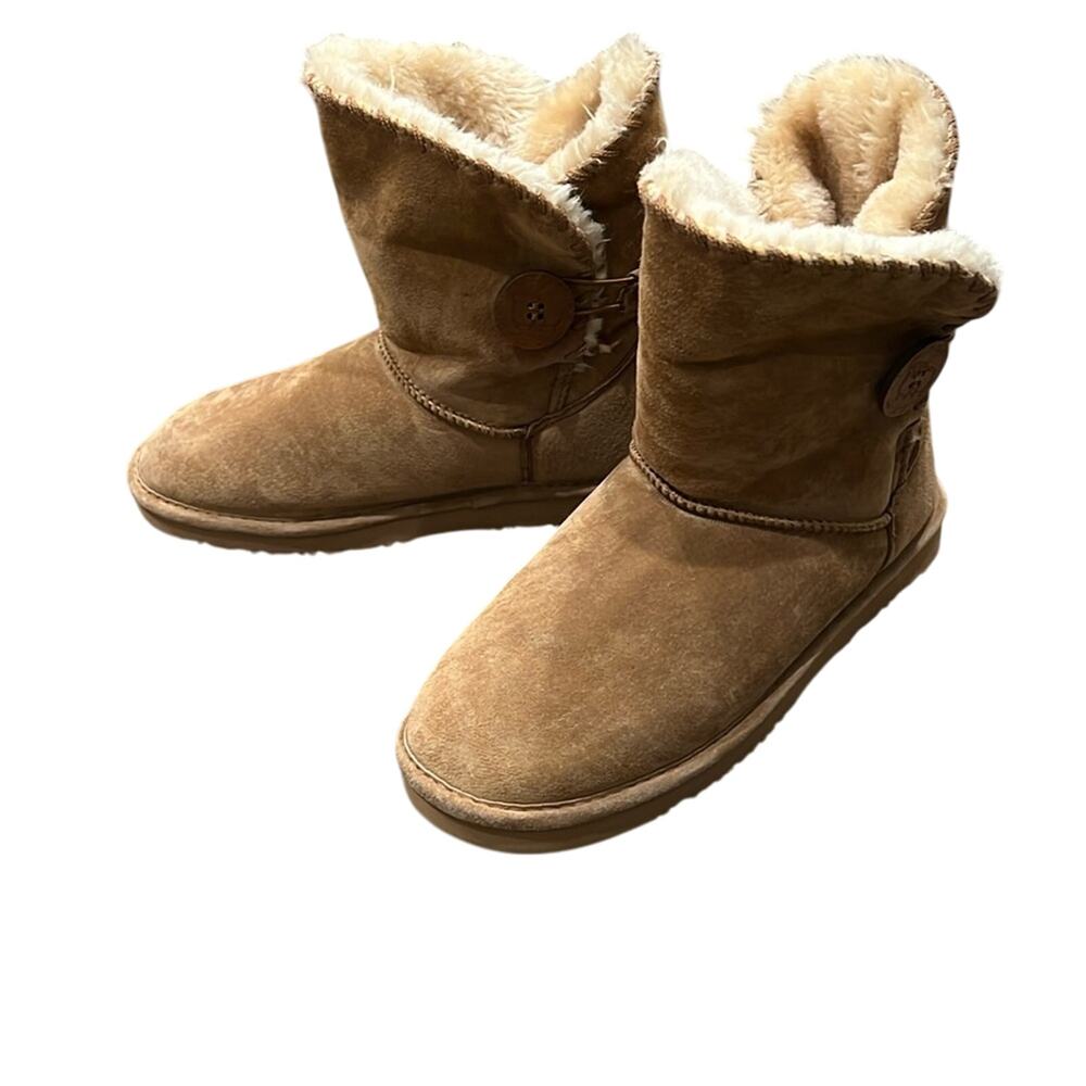 Lamo Women's Suede Button Whipstitched Faux Fur Ankle Boots Chestnut Size 9/9.5